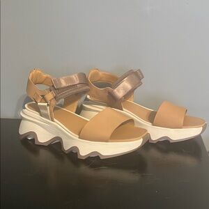 Sorel Tan Platform Sandals with Chunky Soles
